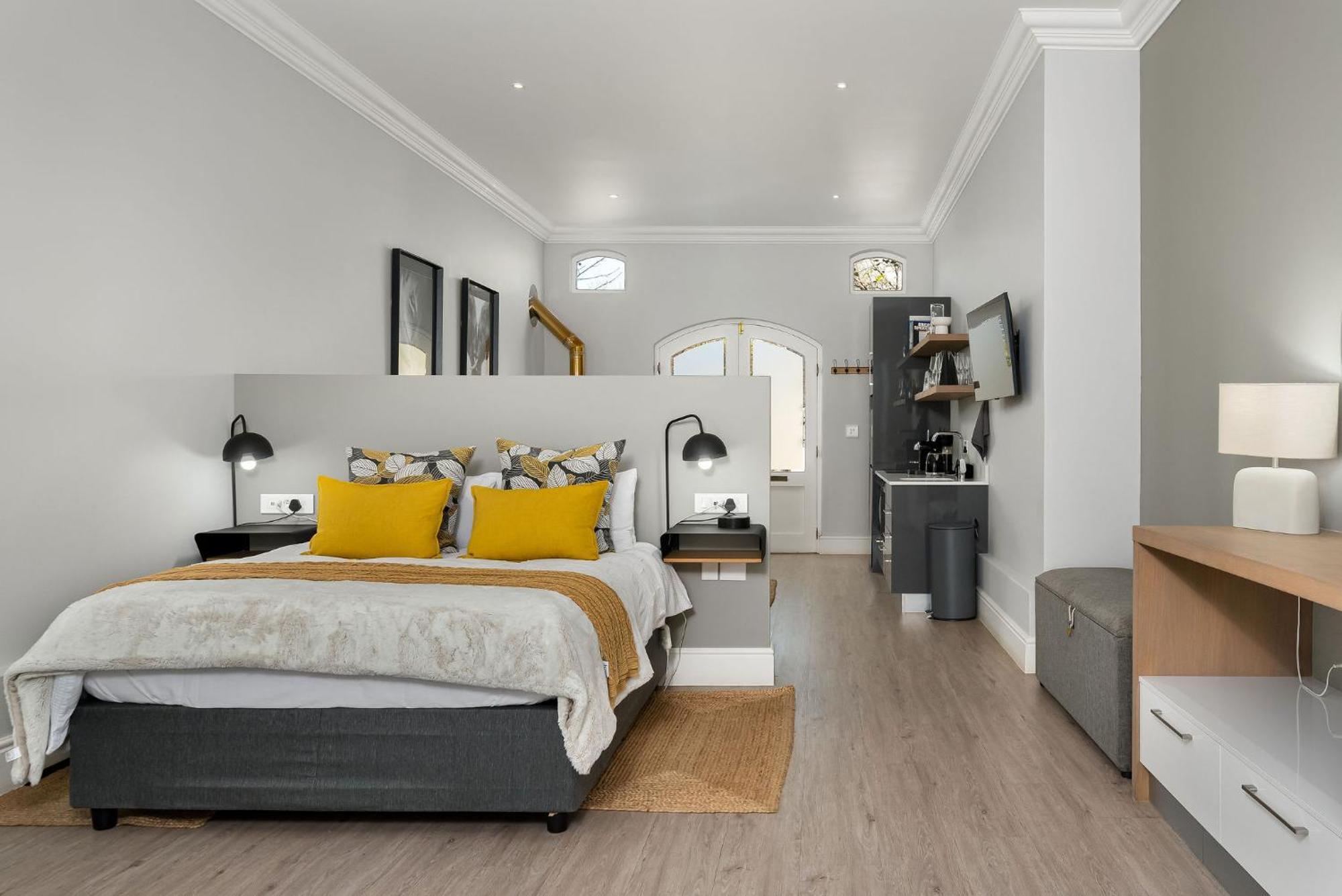 Luxury Franschhoek Getaway Next To Winetram Exterior photo